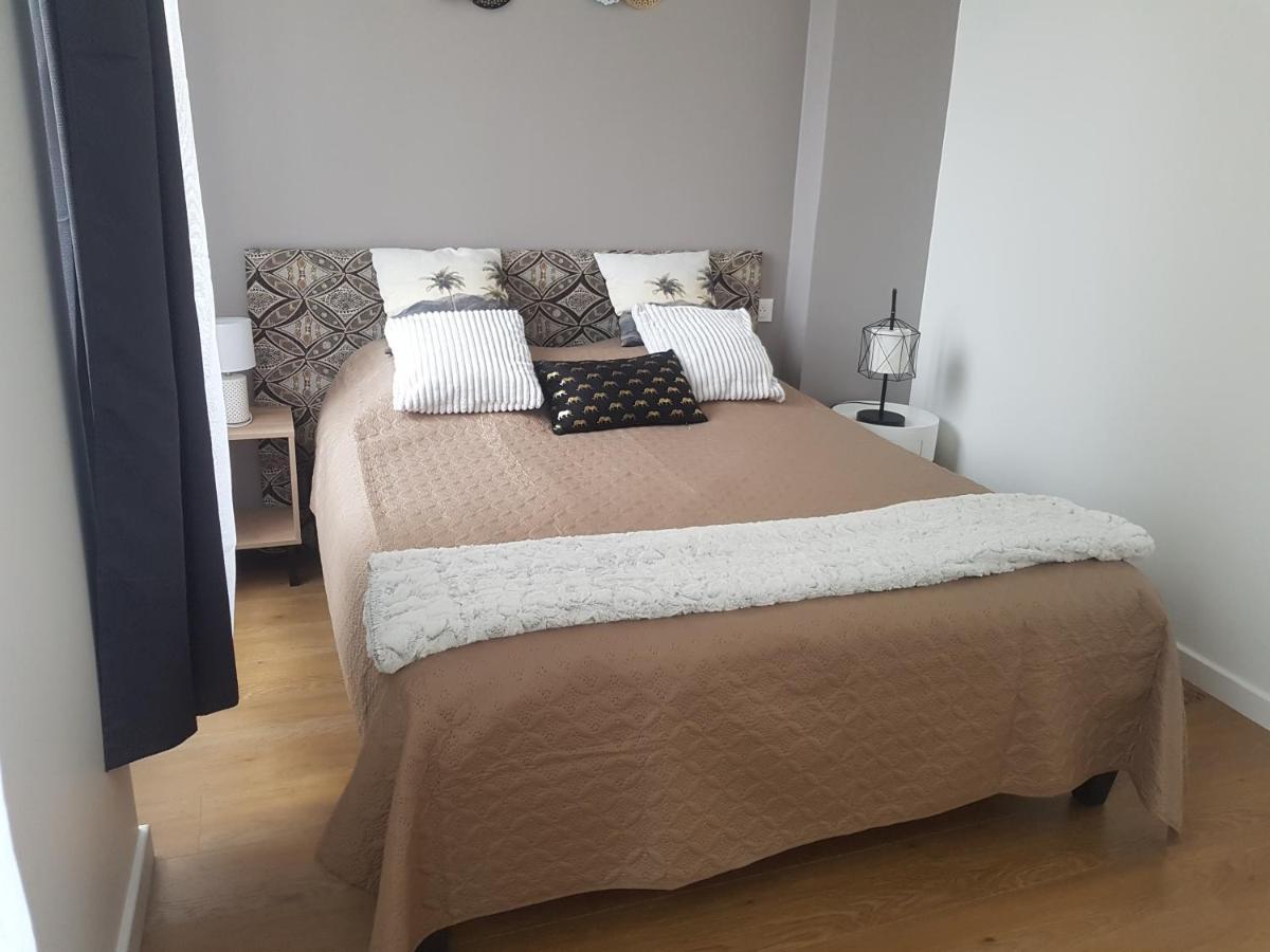 Apartment F3 L'escale Conviviale - Villepinte Aeroport Cdg - Parc Asterix - Paris *
